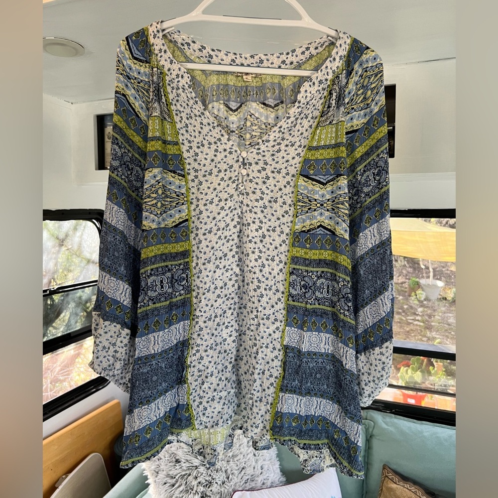 One World Sheer Blouse (size: x-large)